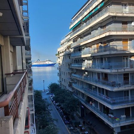 Fabulous Sea View Apartment Салоніки Екстер'єр фото